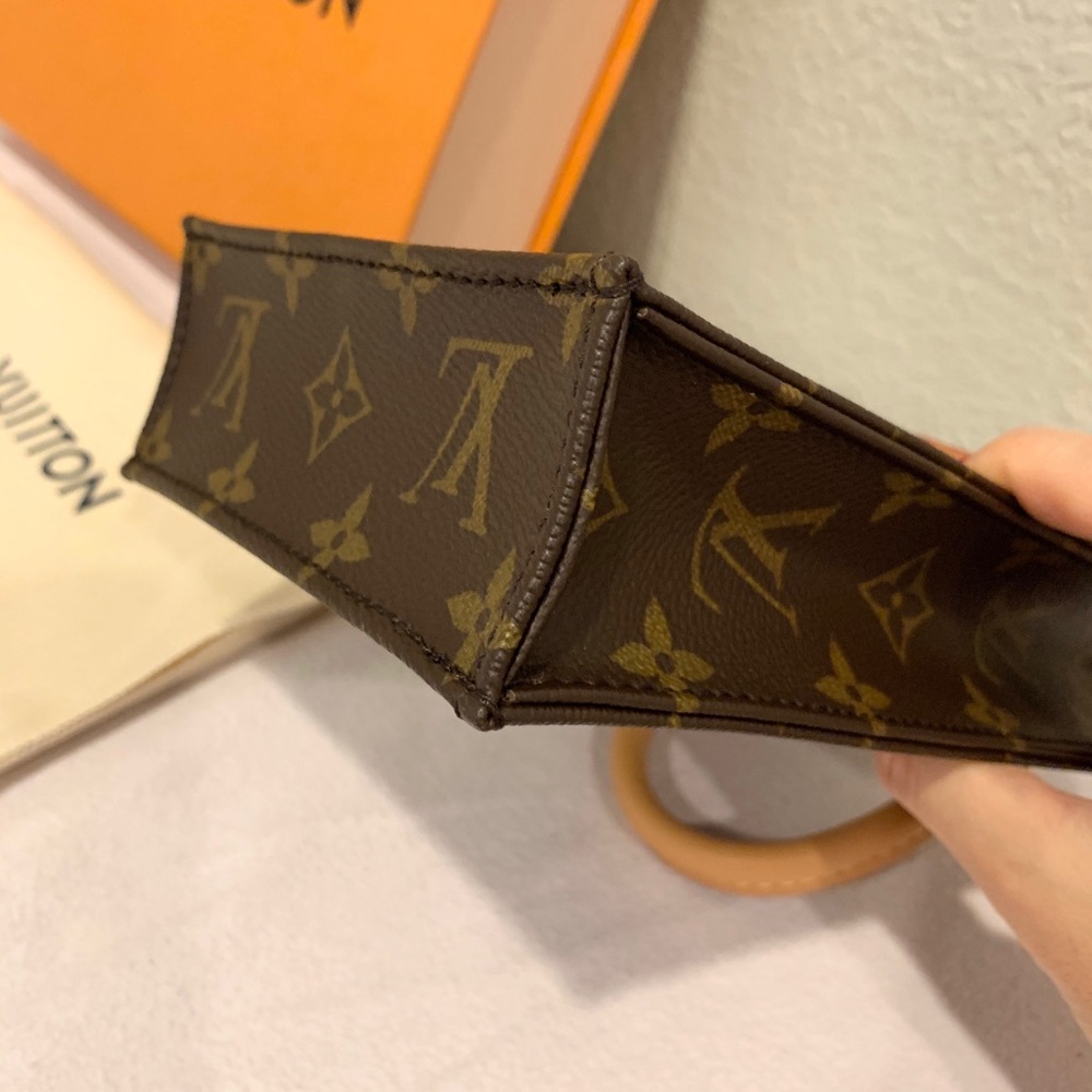 Louis Vuitton Petit Sac Plat Monogram Tote - Picture 5 of 12